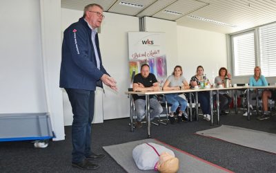 Freiwilliger Erste-Hilfe-Kursus in Wilsum: WKS-Mitarbeiter wappnen sich für den Notfall