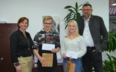 DRK-Gewinnspiel: Frohe Gesichter bei der Preisverleihung